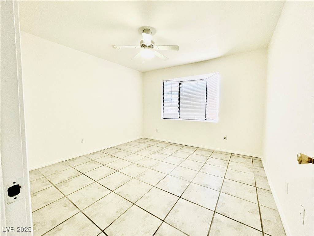 5086 Jeffreys Street 201 Las Vegas NV 89119