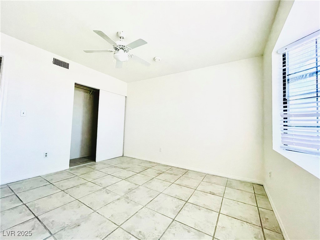 5086 Jeffreys Street 201 Las Vegas NV 89119