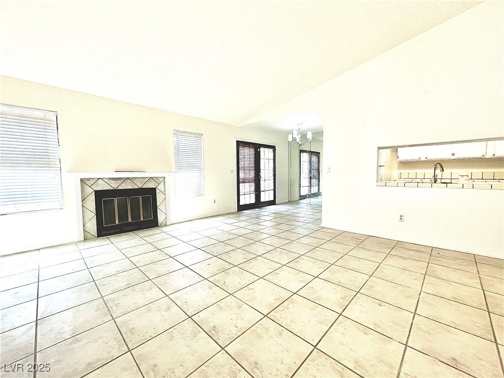 5086 Jeffreys Street 201 Las Vegas NV 89119