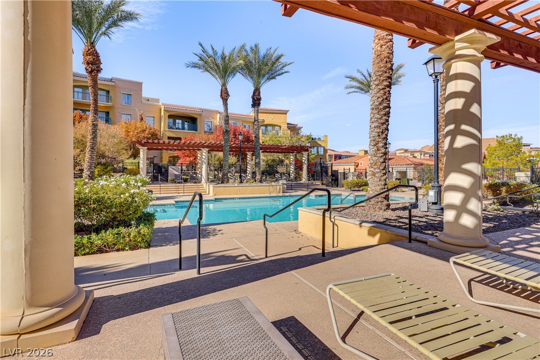 30 South East Strada Di Villaggio 229 Henderson NV 89011