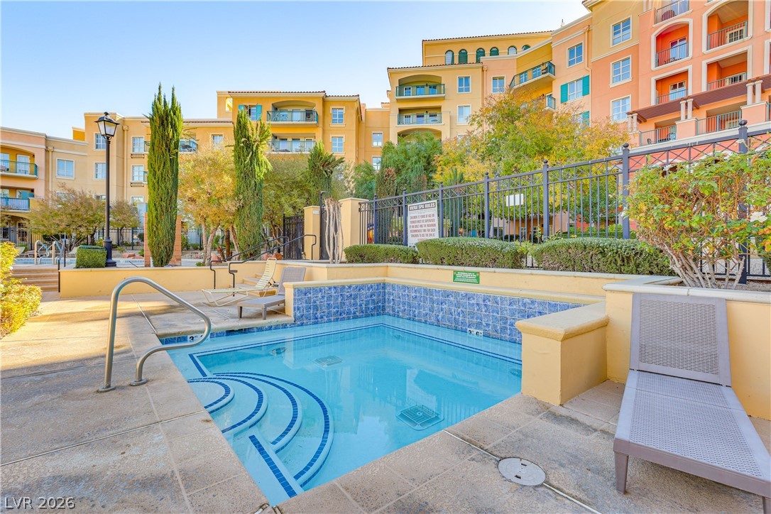 30 South East Strada Di Villaggio 229 Henderson NV 89011