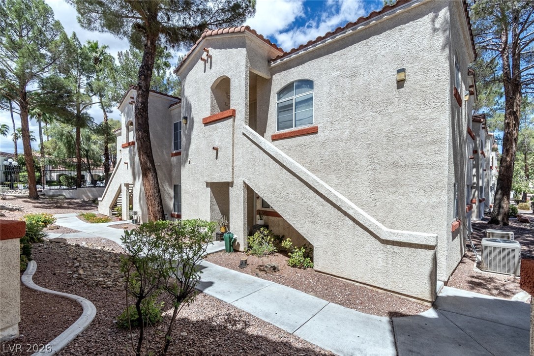 517 Indian Princess Drive 201 Las Vegas NV 89145