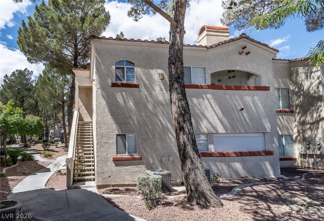 517 Indian Princess Drive 201 Las Vegas NV 89145