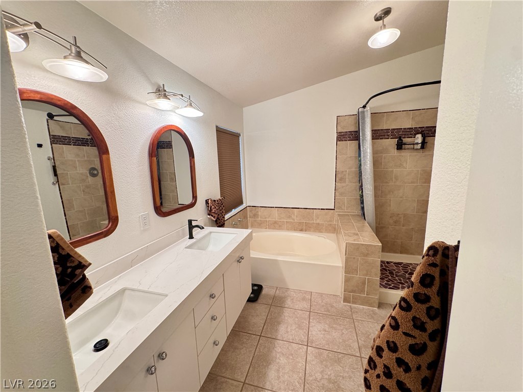 7652 Rolling View Drive 202 Las Vegas NV 89149