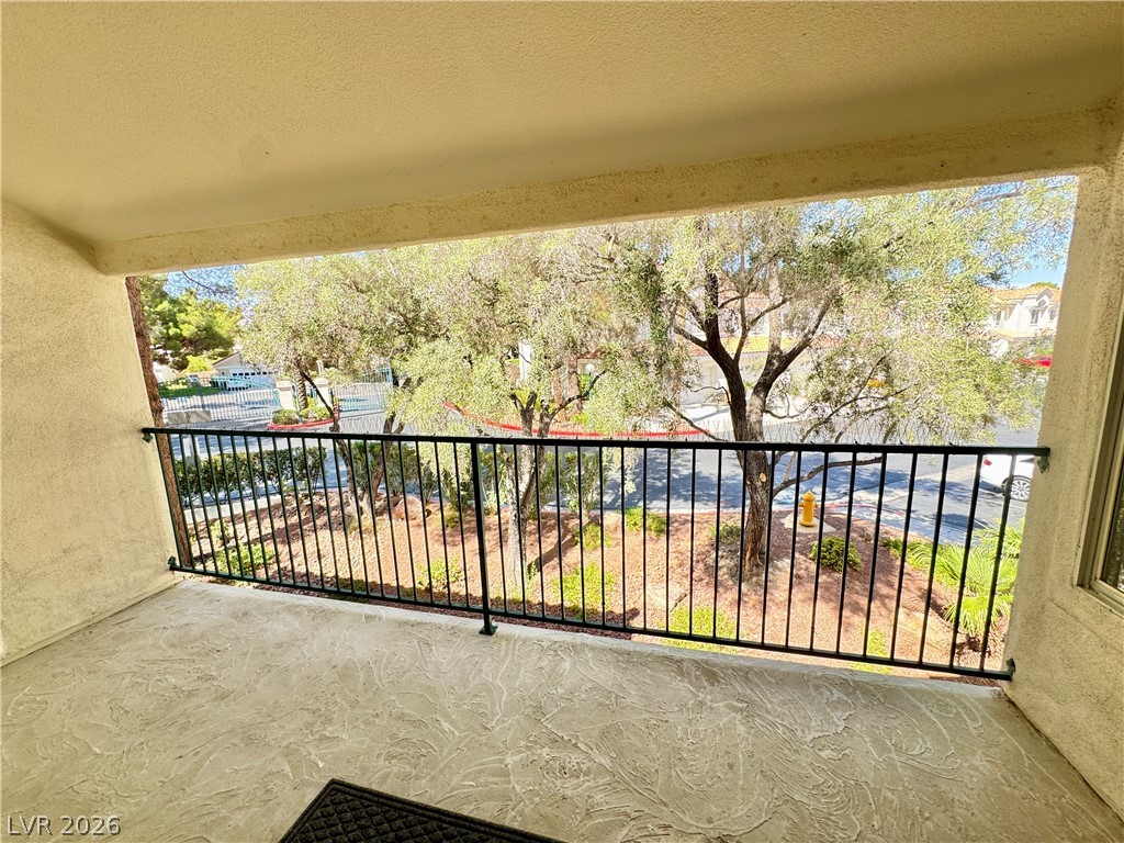 7652 Rolling View Drive 202 Las Vegas NV 89149