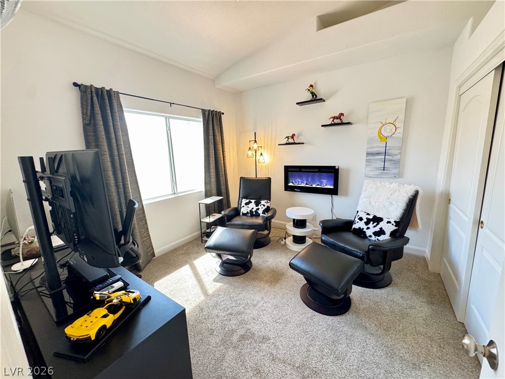 7652 Rolling View Drive 202 Las Vegas NV 89149