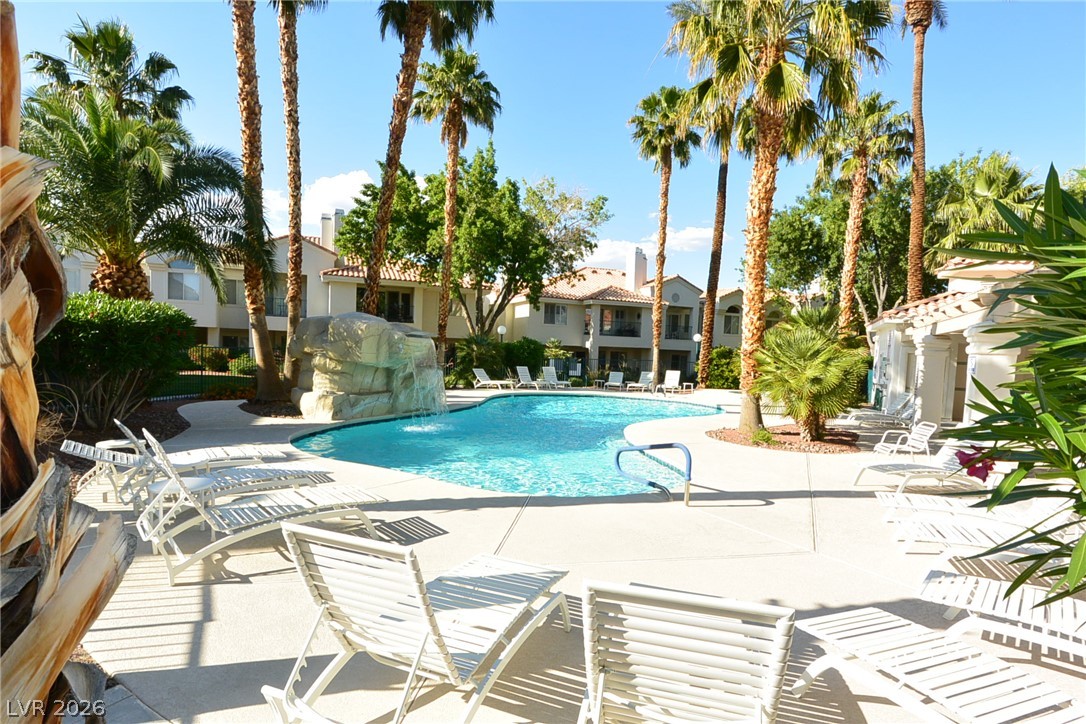 7652 Rolling View Drive 202 Las Vegas NV 89149