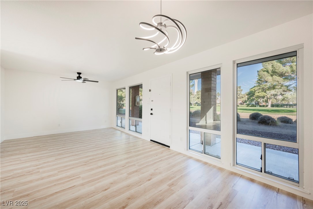 714 Oakmont Avenue 1109 Las Vegas NV 89109