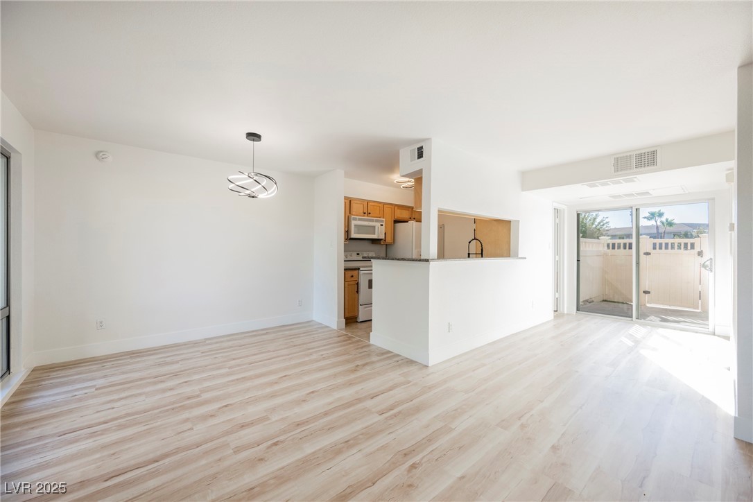 714 Oakmont Avenue 1109 Las Vegas NV 89109