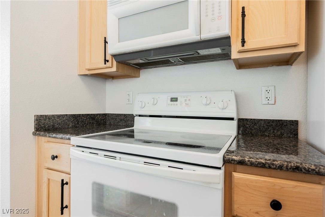 714 Oakmont Avenue 1109 Las Vegas NV 89109