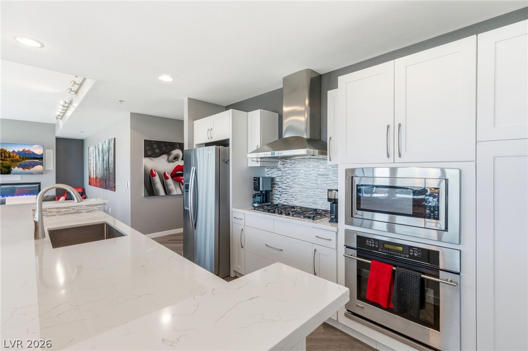 4575 Dean Martin Drive 2908 Las Vegas NV 89103