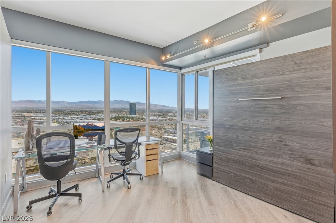 4575 Dean Martin Drive 2908 Las Vegas NV 89103