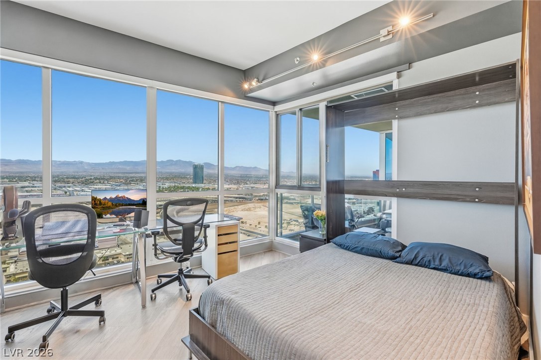 4575 Dean Martin Drive 2908 Las Vegas NV 89103