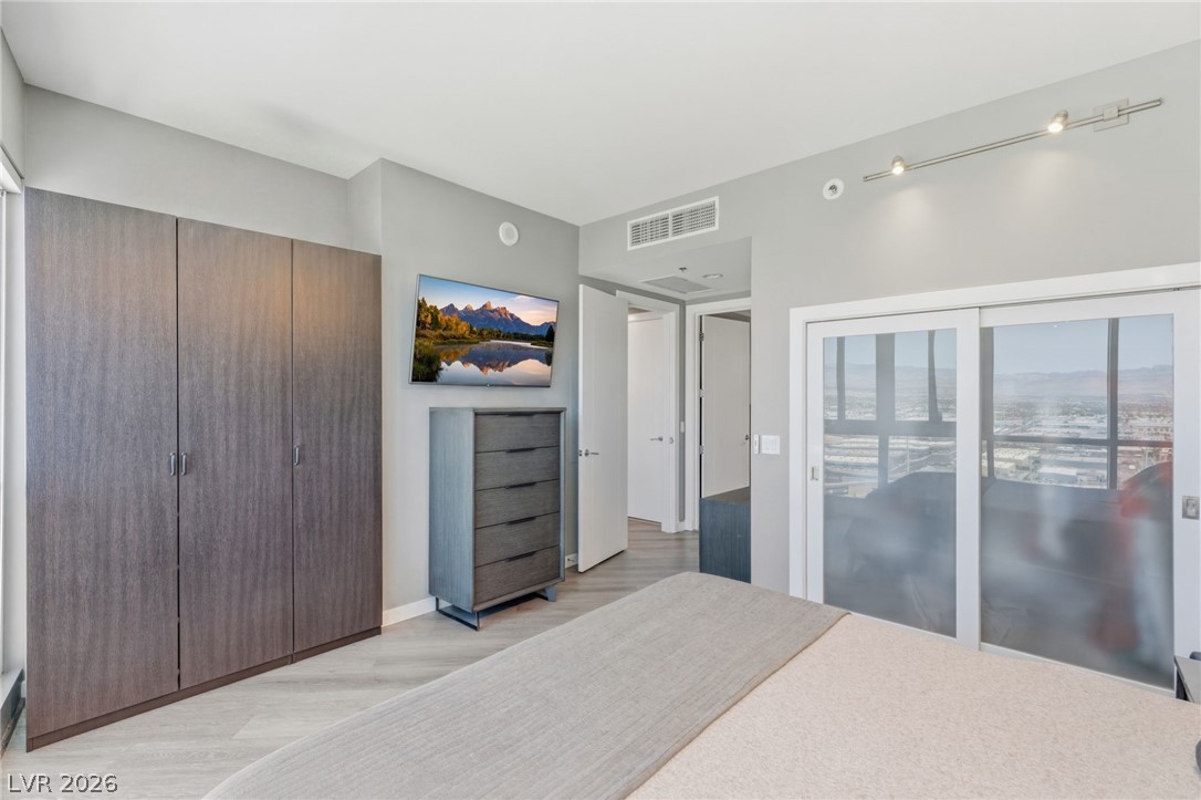 4575 Dean Martin Drive 2908 Las Vegas NV 89103