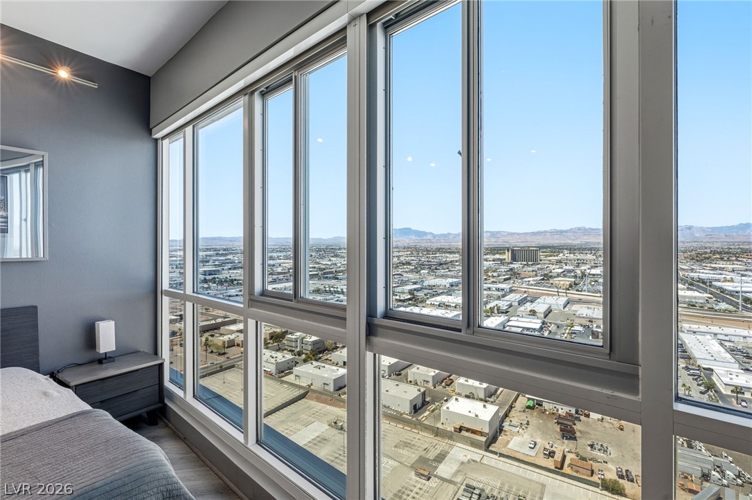 4575 Dean Martin Drive 2908 Las Vegas NV 89103