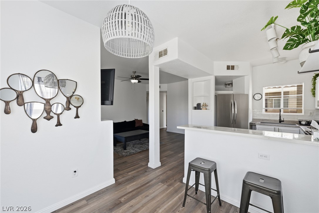 1050 East Cactus Avenue 2006 Las Vegas NV 89183