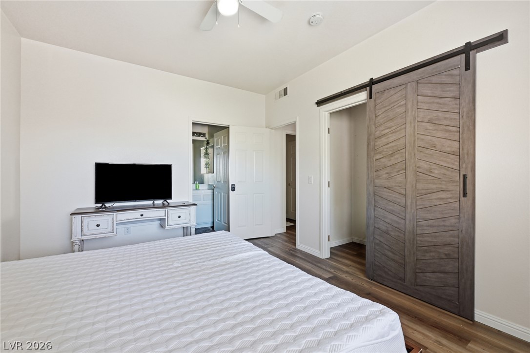 1050 East Cactus Avenue 2006 Las Vegas NV 89183