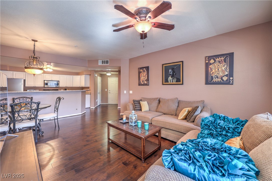 8777 West Maule Avenue 1098 Las Vegas NV 89148