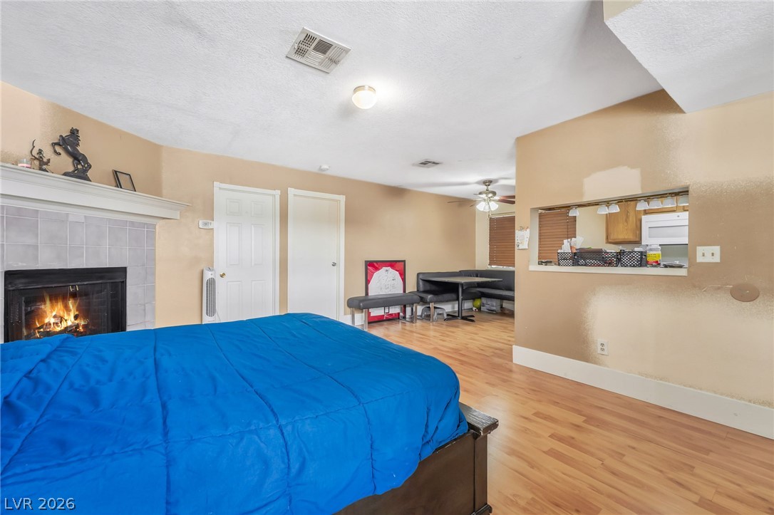 5821 Medallion Drive 102 Las Vegas NV 89122
