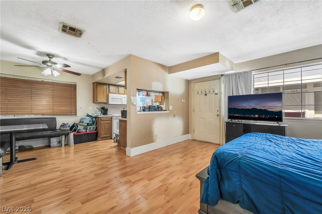 5821 Medallion Drive 102 Las Vegas NV 89122