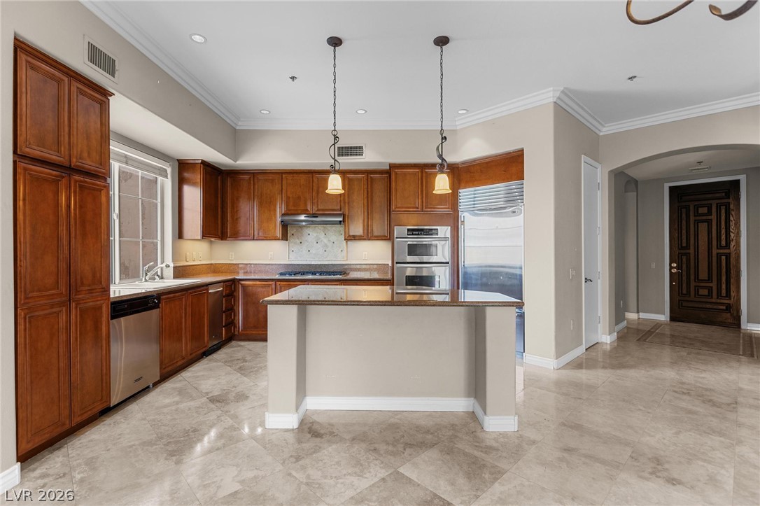 15 Via Mantova 208 Henderson NV 89011