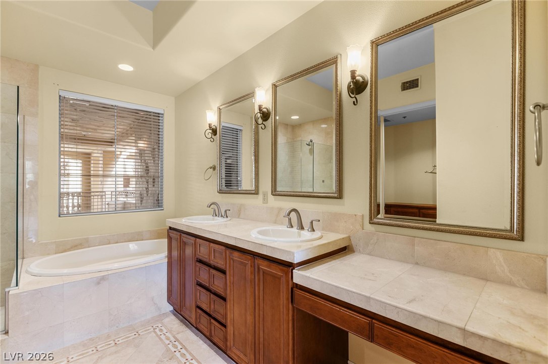 15 Via Mantova 208 Henderson NV 89011