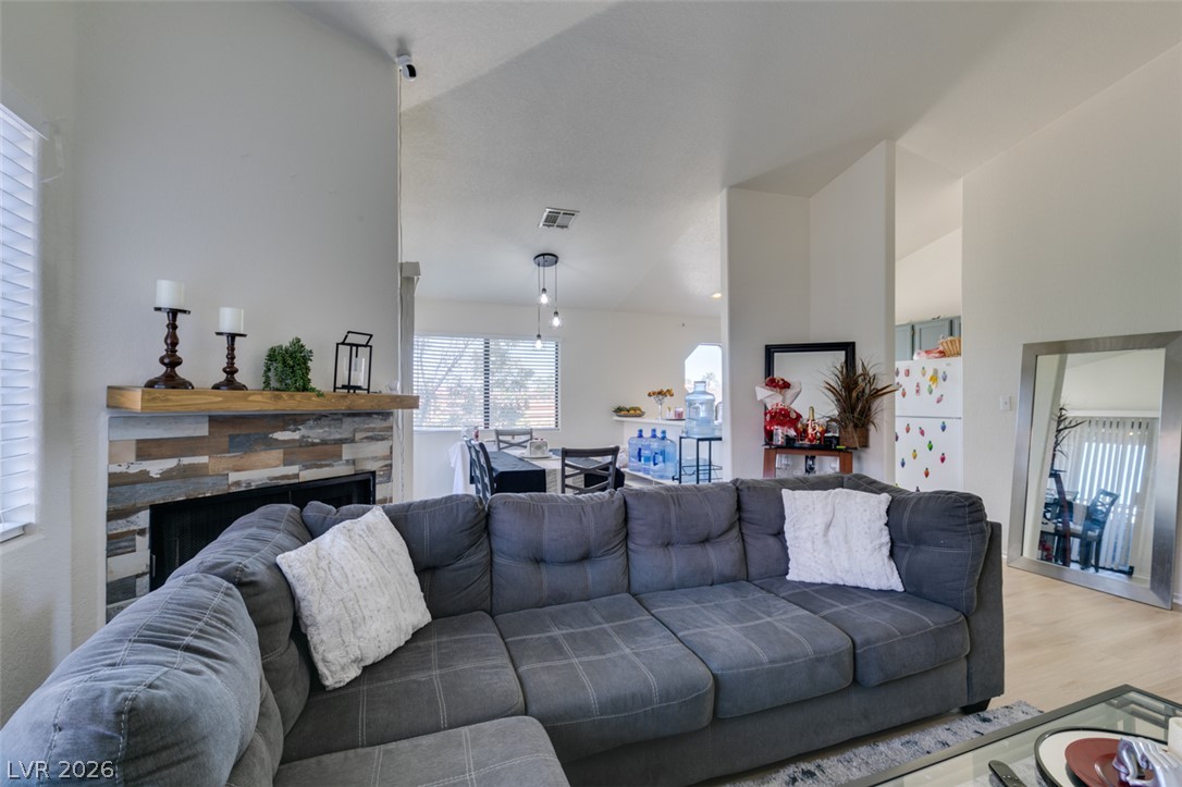 5016 South Rainbow Boulevard 202 Las Vegas NV 89118