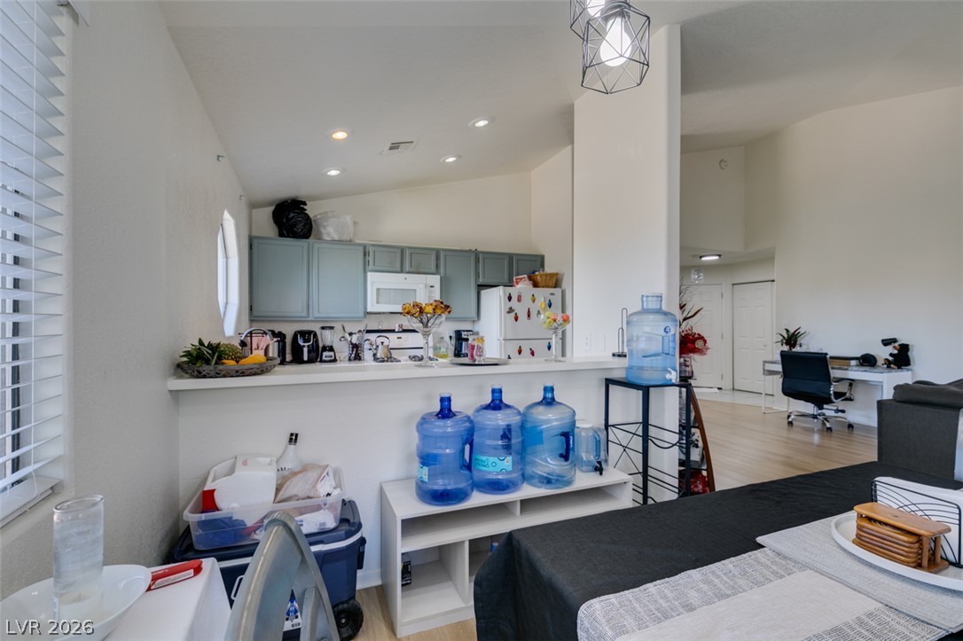 5016 South Rainbow Boulevard 202 Las Vegas NV 89118