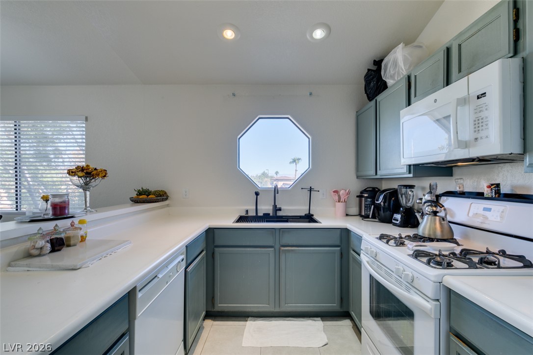 5016 South Rainbow Boulevard 202 Las Vegas NV 89118