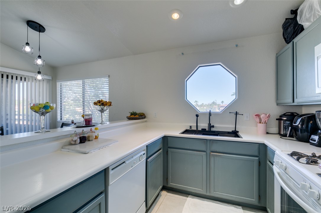 5016 South Rainbow Boulevard 202 Las Vegas NV 89118