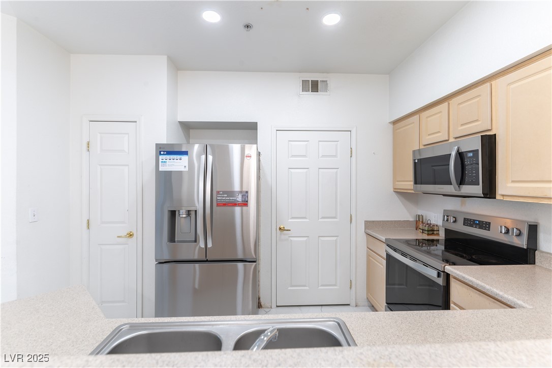 6955 North Durango Drive 2115 Las Vegas NV 89149