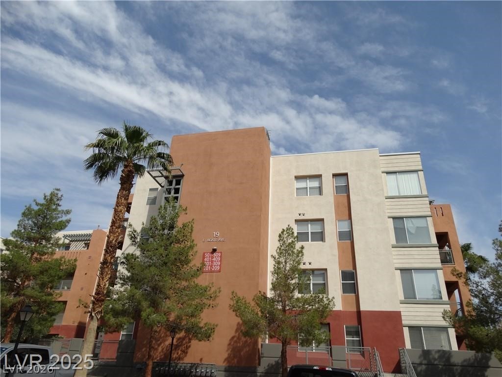 19 East Agate Avenue 201 Las Vegas NV 89123
