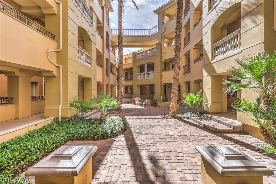 30 Via Mantova 202 Henderson NV 89011