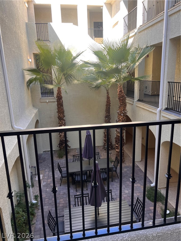 2555 Hampton Road 2207 Henderson NV 89052