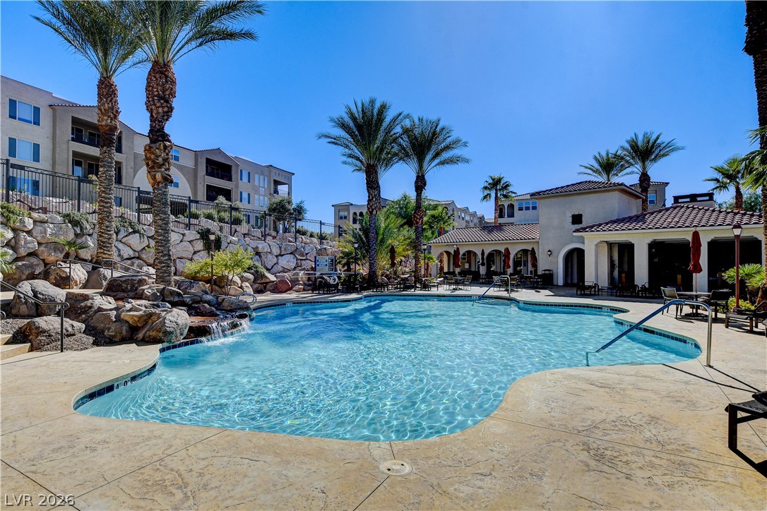 2555 Hampton Road 2207 Henderson NV 89052