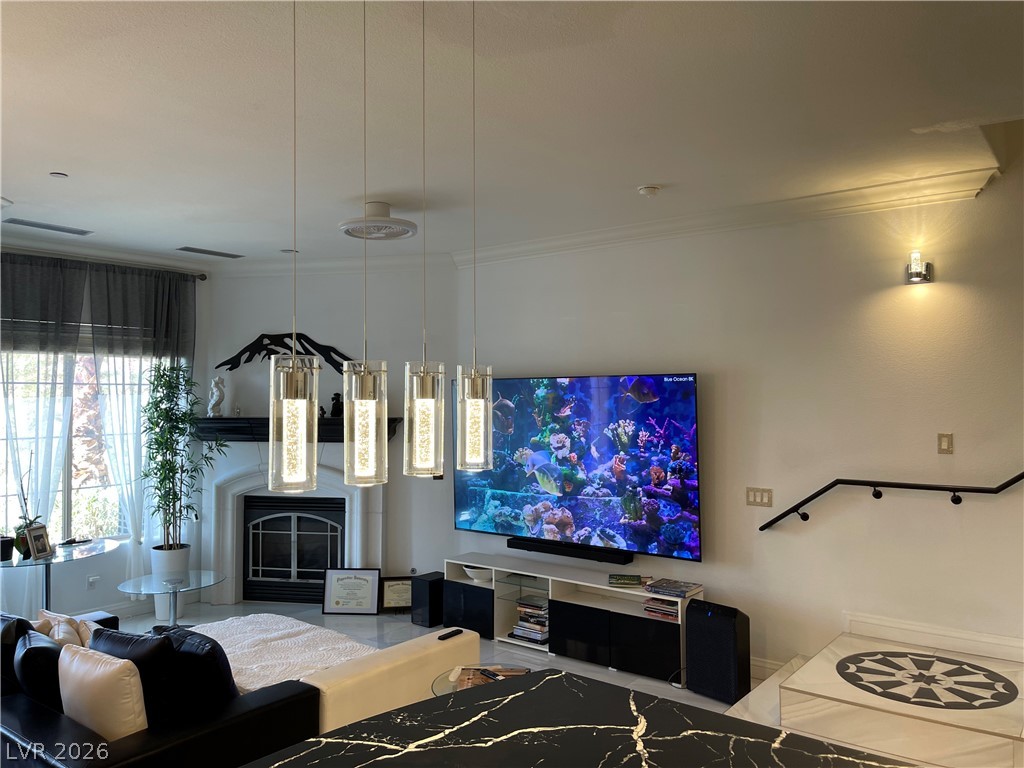 30 Via Vasari 102 Henderson NV 89011