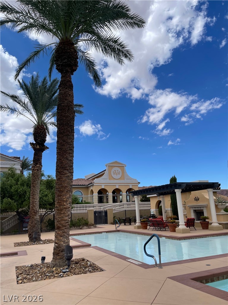 30 Via Vasari 102 Henderson NV 89011