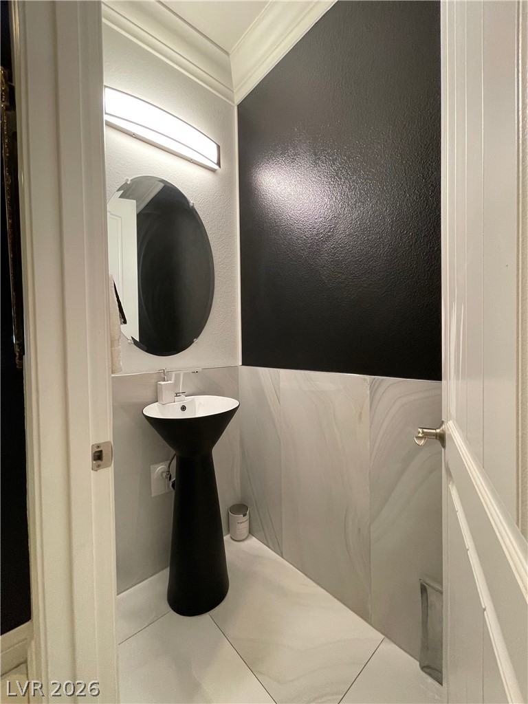 30 Via Vasari 102 Henderson NV 89011