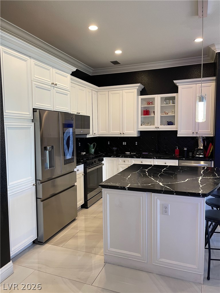 30 Via Vasari 102 Henderson NV 89011