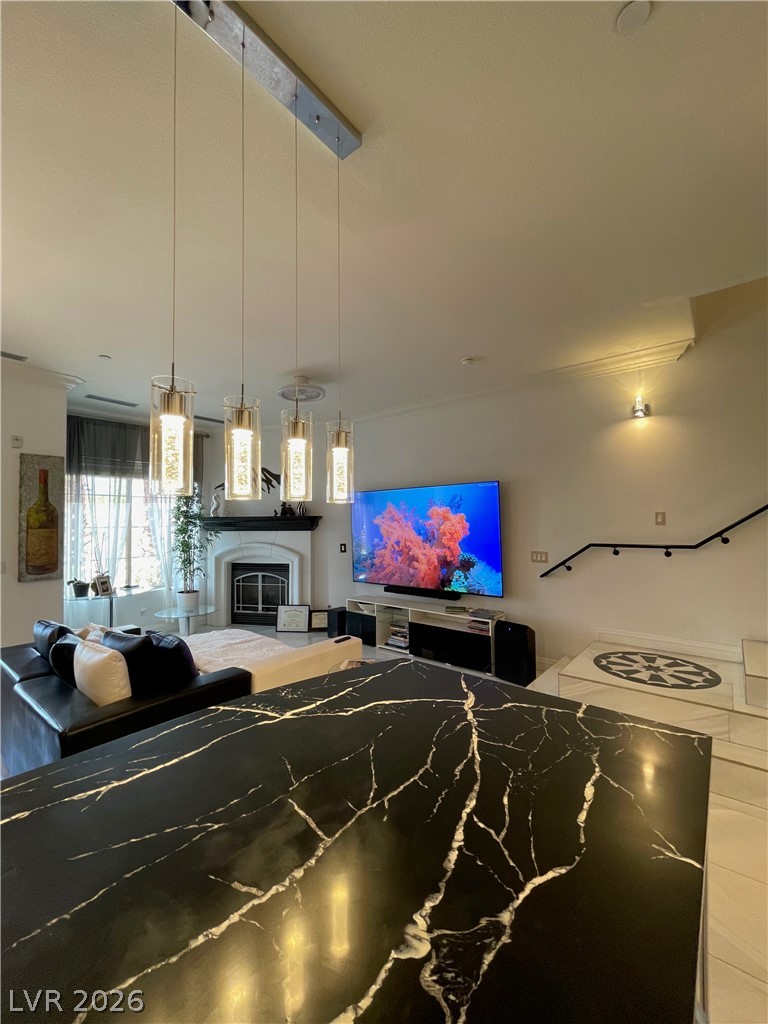 30 Via Vasari 102 Henderson NV 89011