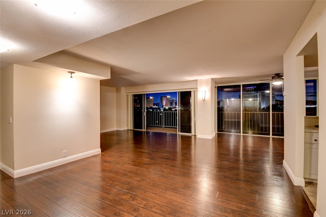 3111 Bel Air Drive 8e Las Vegas NV 89109
