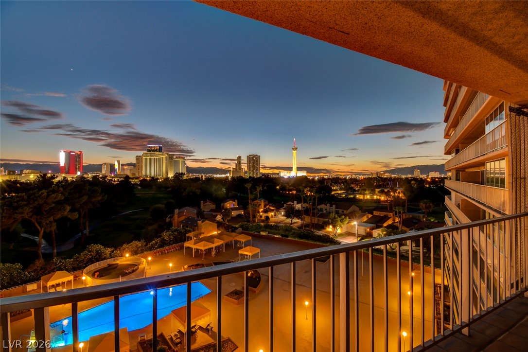 3111 Bel Air Drive 8e Las Vegas NV 89109