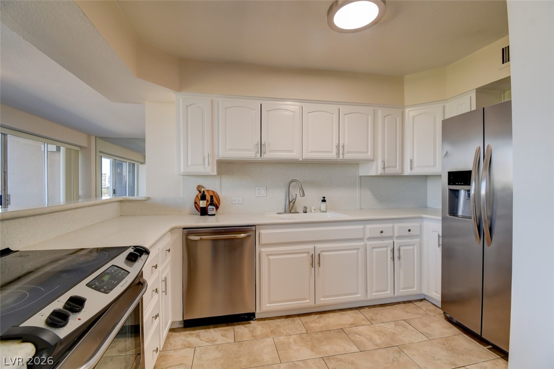 3111 Bel Air Drive 8e Las Vegas NV 89109