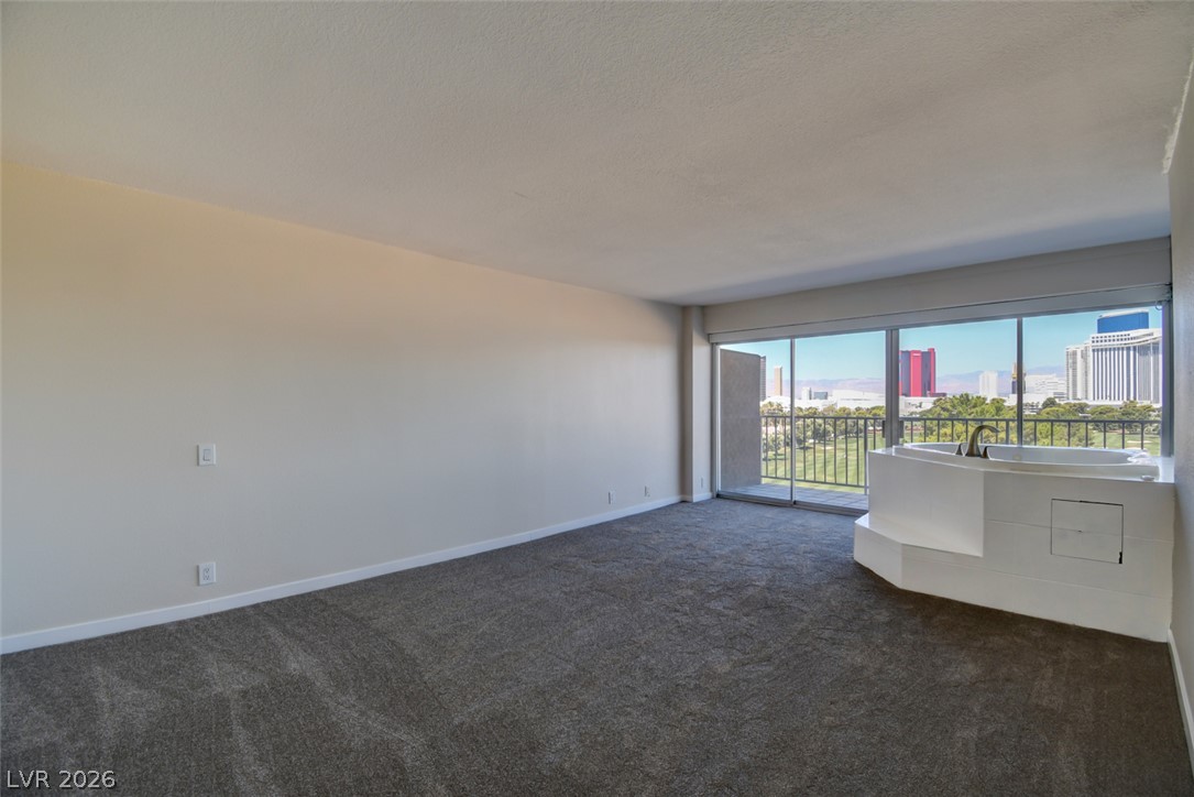 3111 Bel Air Drive 8e Las Vegas NV 89109