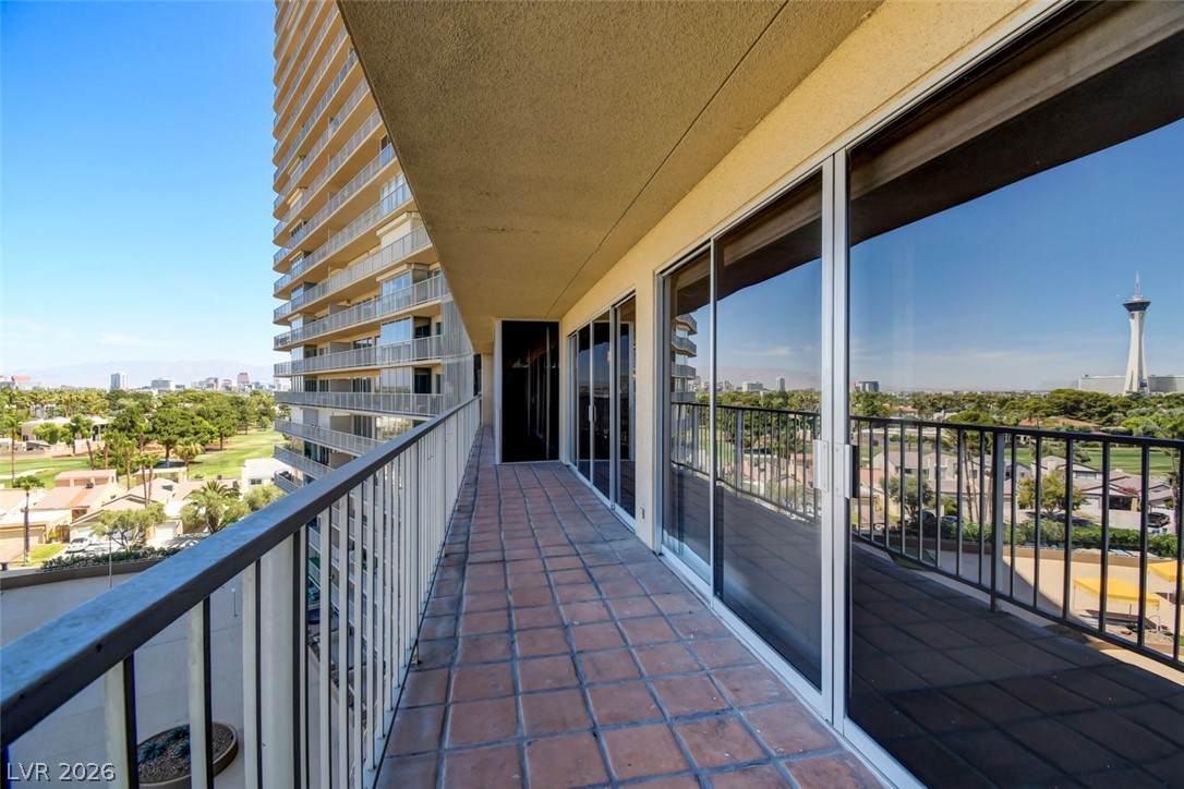3111 Bel Air Drive 8e Las Vegas NV 89109
