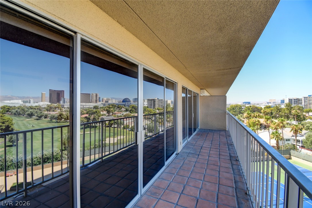 3111 Bel Air Drive 8e Las Vegas NV 89109