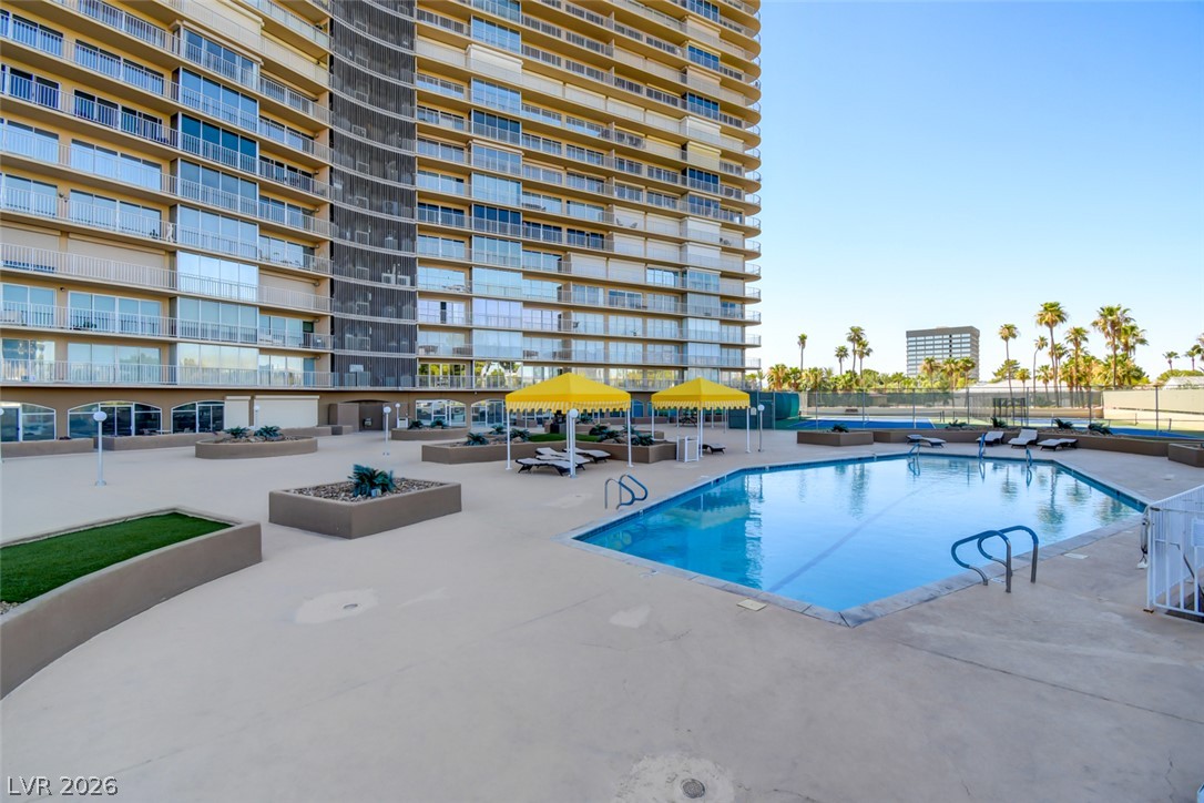 3111 Bel Air Drive 8e Las Vegas NV 89109
