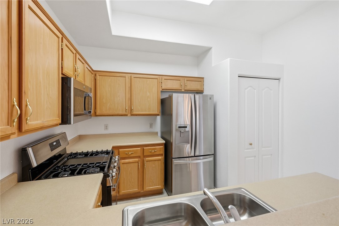 700 Carnegie Street 1712 Henderson NV 89052