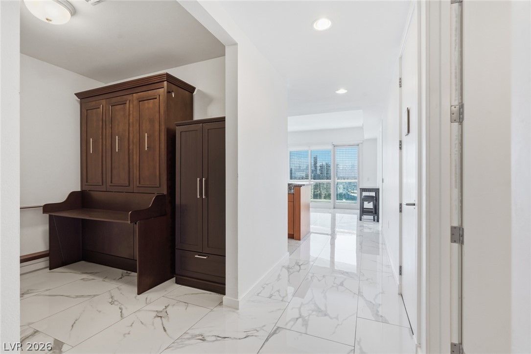 4575 Dean Martin Drive 2101 Las Vegas NV 89103