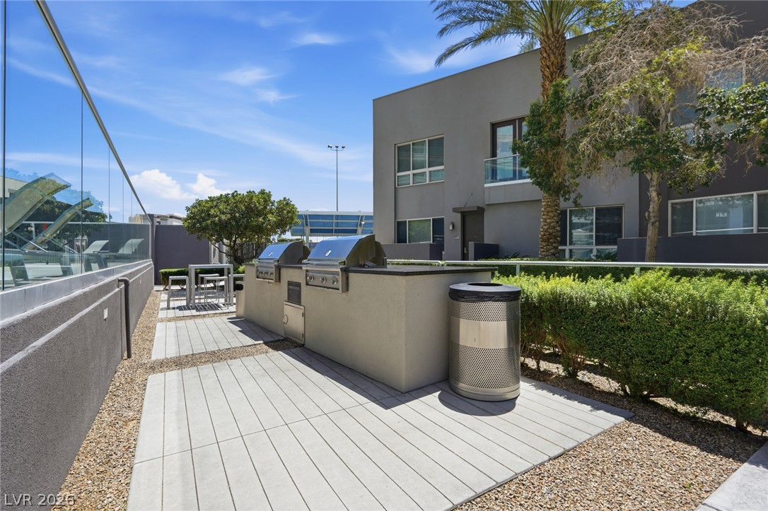 4575 Dean Martin Drive 2101 Las Vegas NV 89103